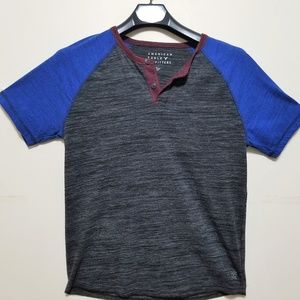 AE Black and Blue Heather Henley T. Size M.